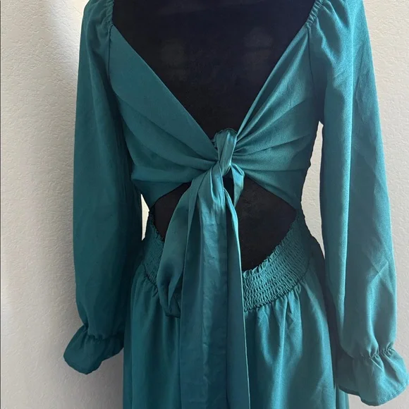 Elegant Teal Long Sleeve Dress - Picture 12 of 15